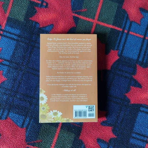 📚 3/$15 or 5/$20 📚 Novel - In the Weeds (Lovelight Farms #2) - Picture 2 of 2